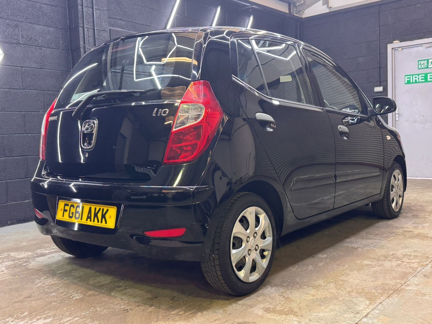 Used Hyundai i10 2011 for sale - 77721327: Photo 23