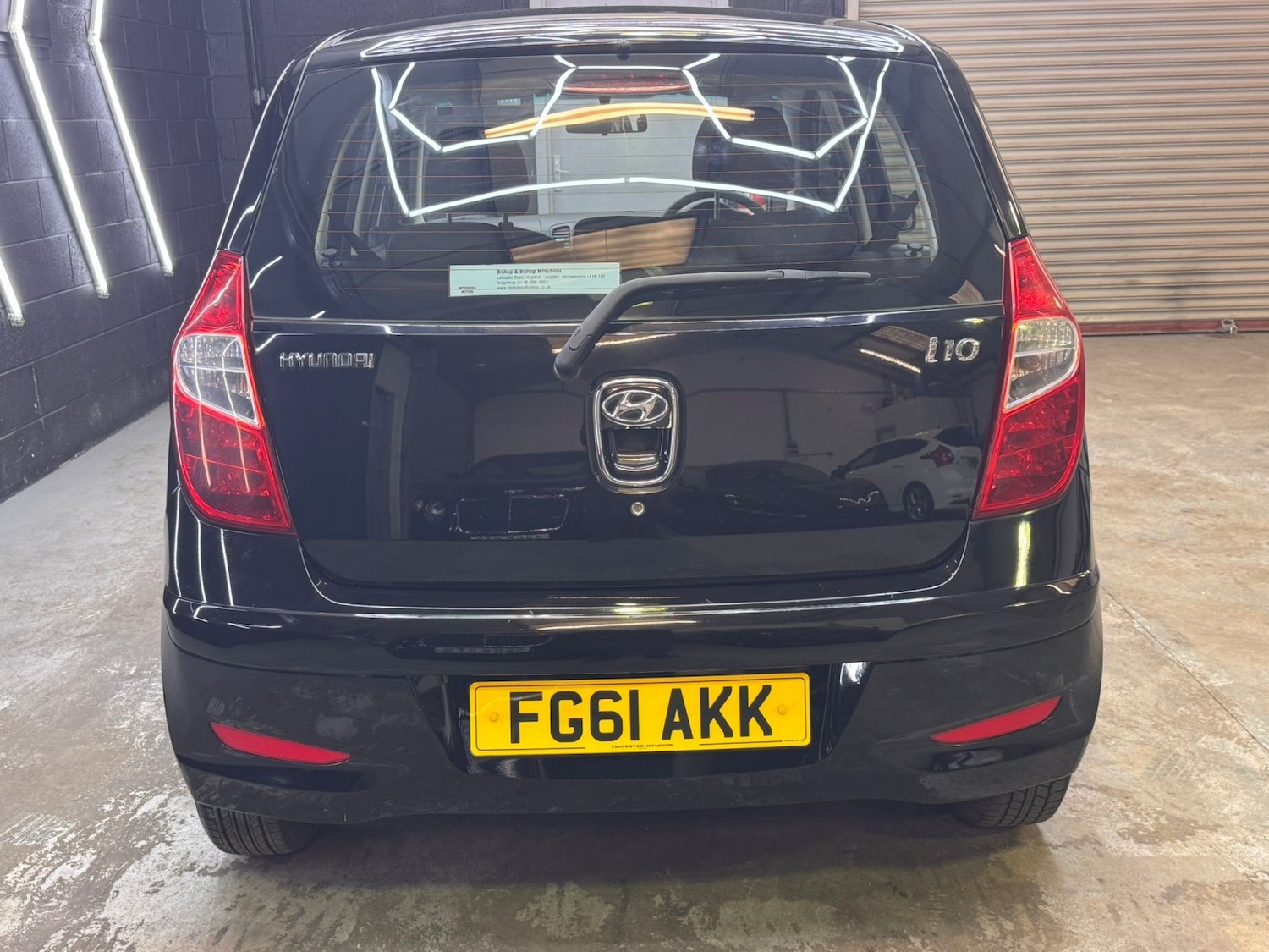 Used Hyundai i10 2011 for sale - 77721327: Photo 24