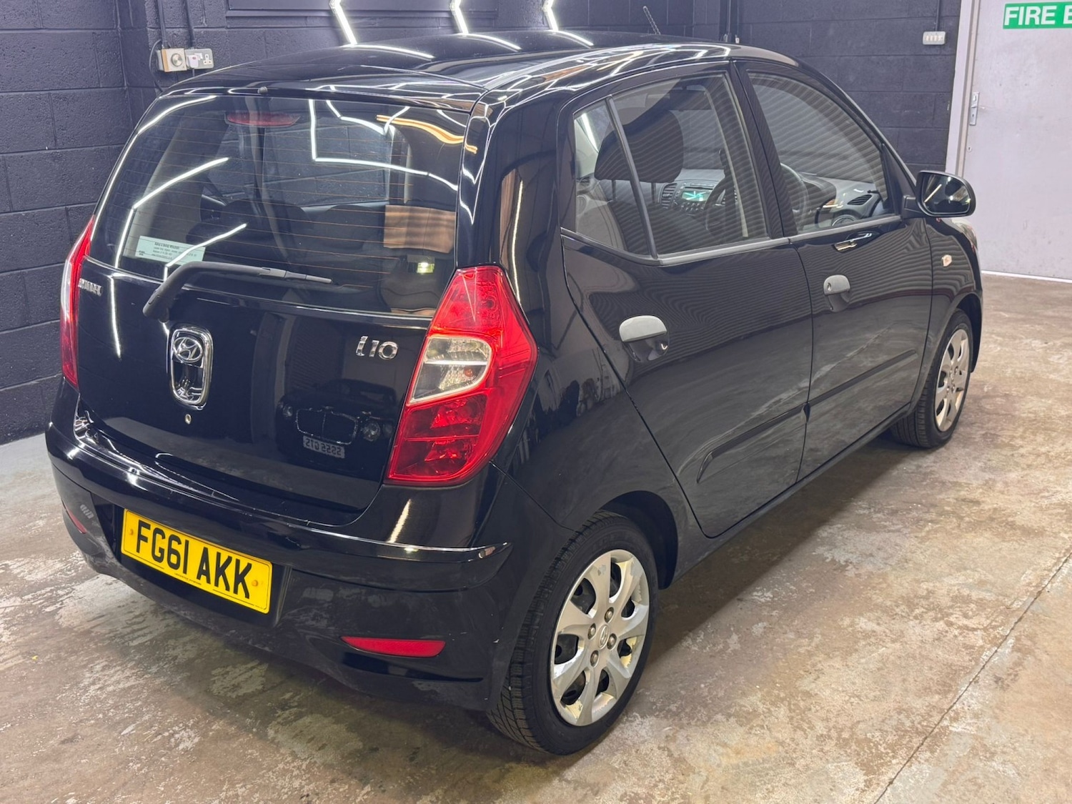 Used Hyundai i10 2011 for sale - 77721327: Photo 28