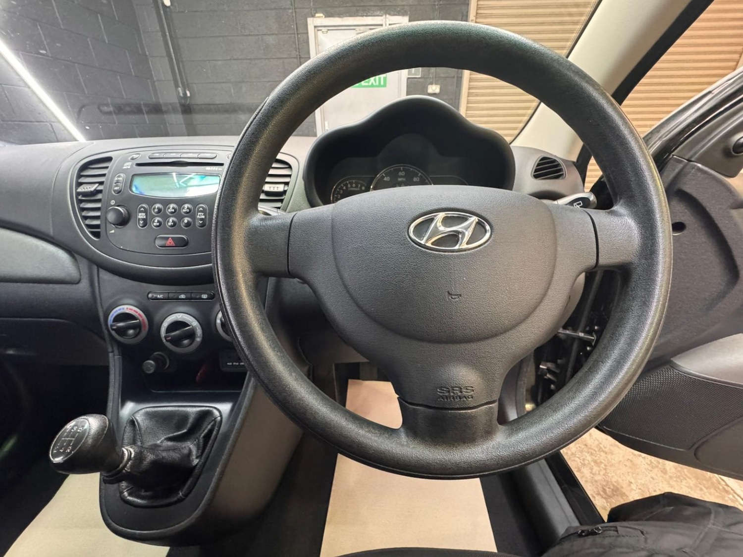 Used Hyundai i10 2011 for sale - 77721327: Photo 34