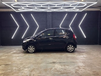 Used Hyundai i10 2011 for sale - 77721327: Photo