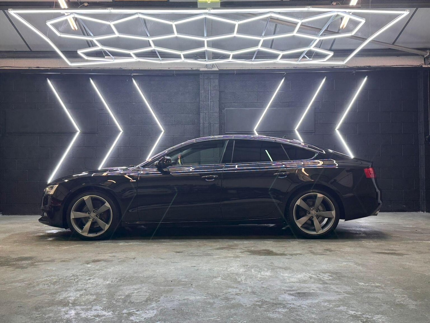 Used Audi A5 2014 for sale - 76725677: Photo 3