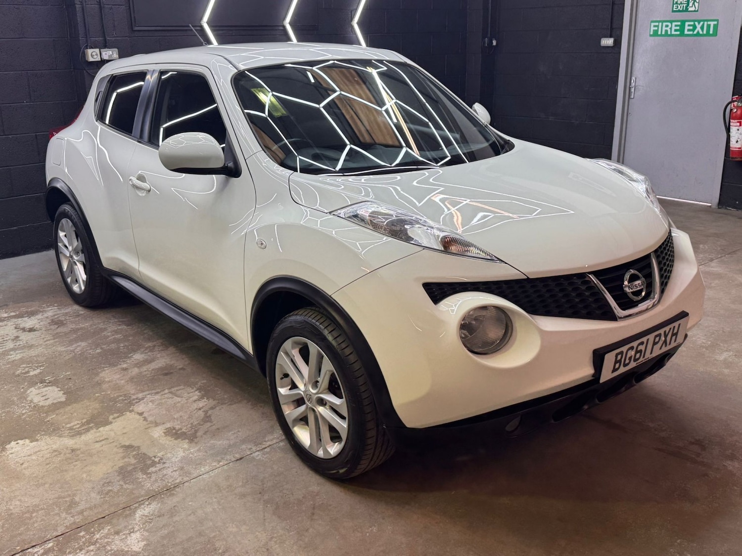 Used Nissan Juke 2011 for sale - 77749827: Photo 24
