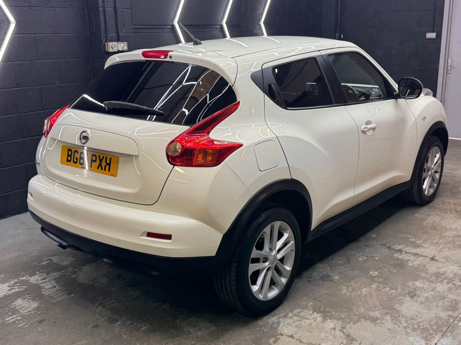 Used Nissan Juke 2011 for sale - 77749827: Photo 26