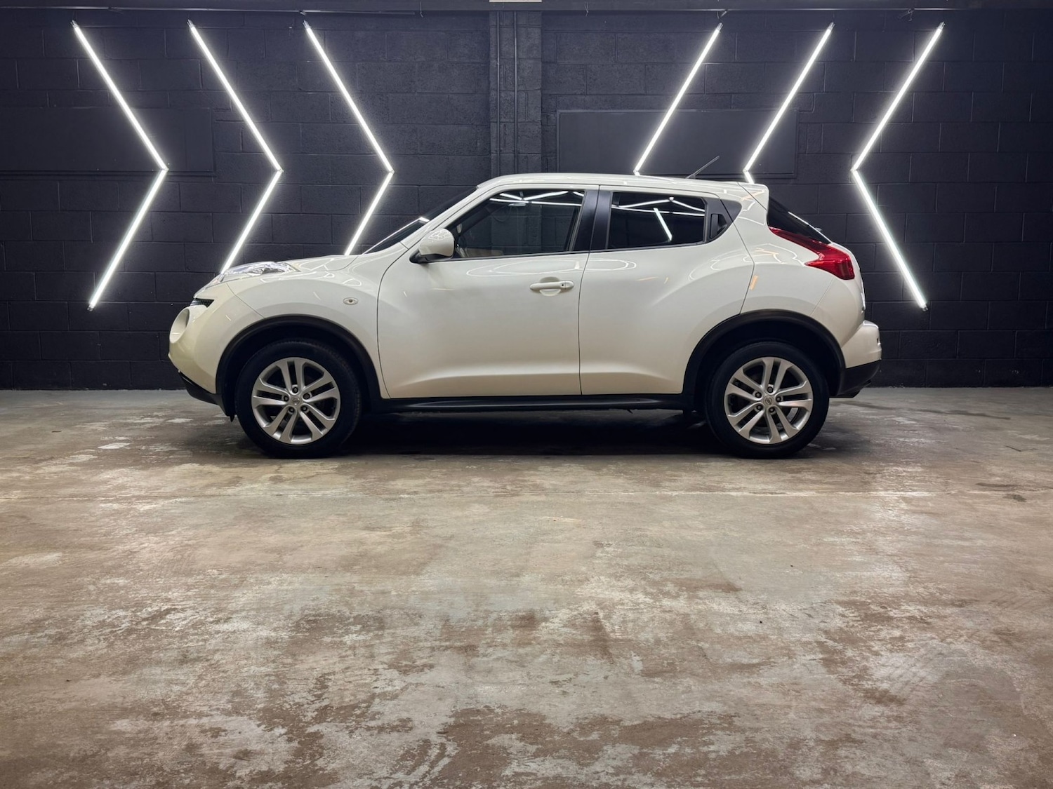 Used Nissan Juke 2011 for sale - 77749827: Photo 3