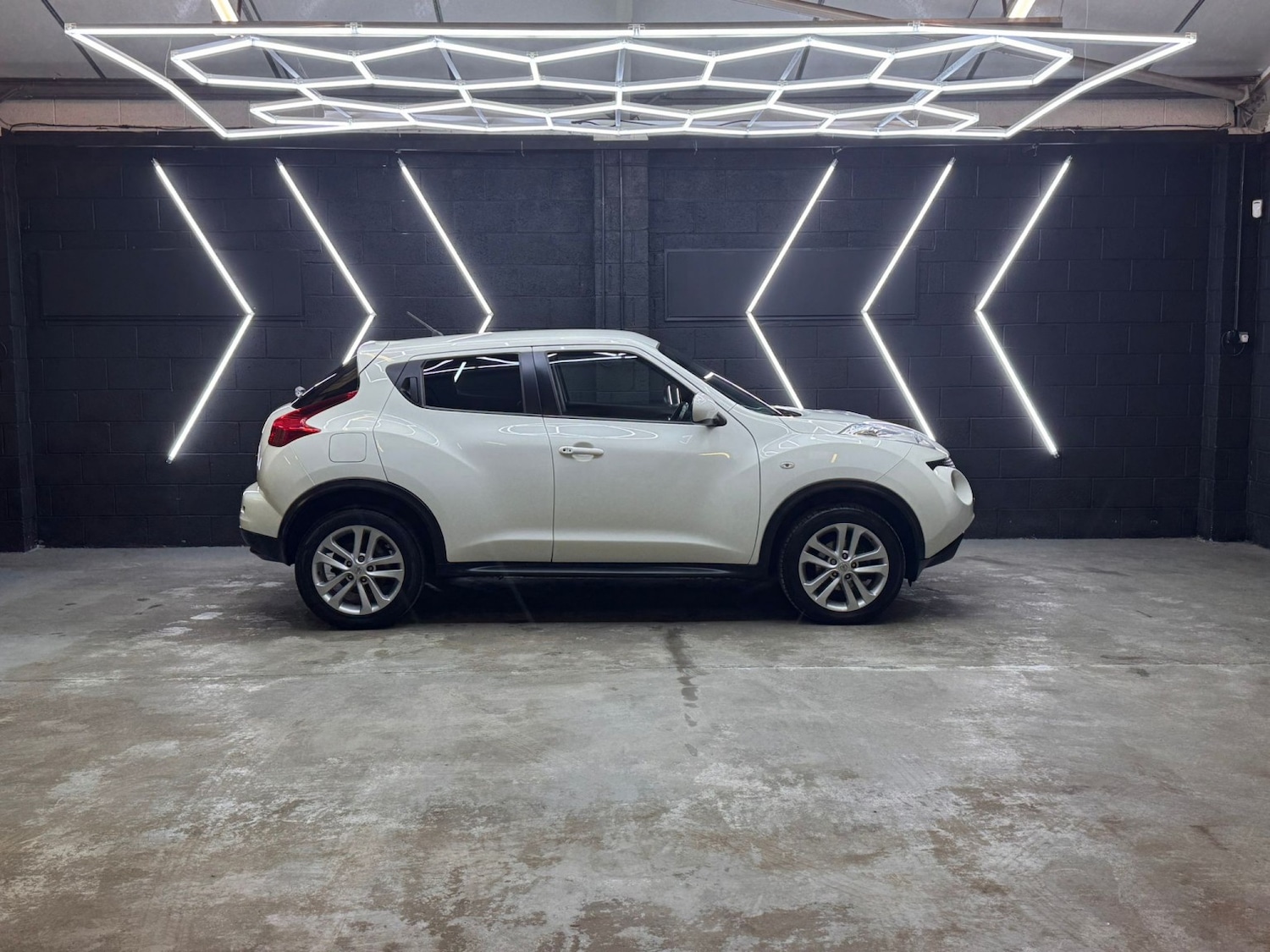 Used Nissan Juke 2011 for sale - 77749827: Photo 31