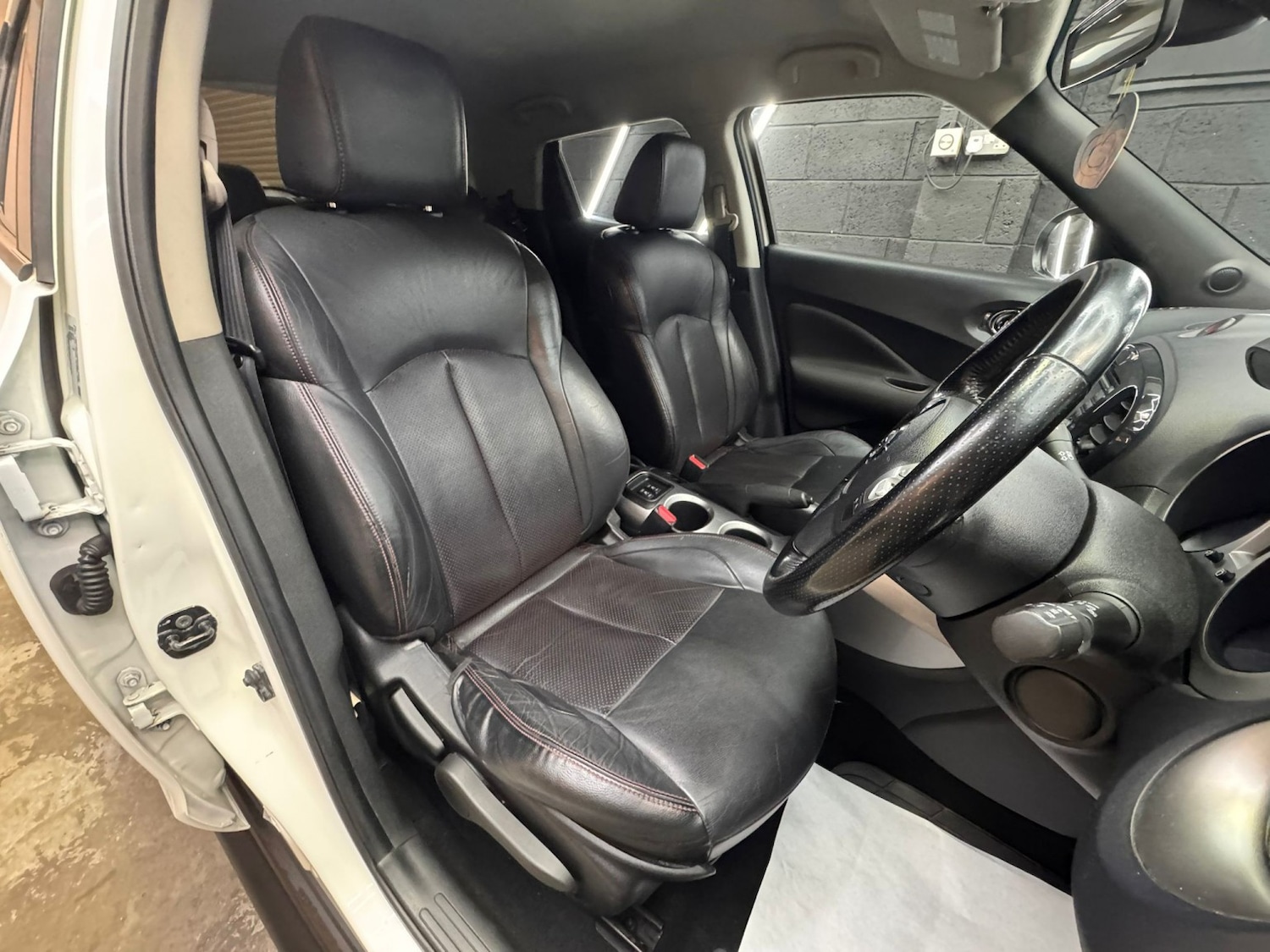 Used Nissan Juke 2011 for sale - 77749827: Photo 36