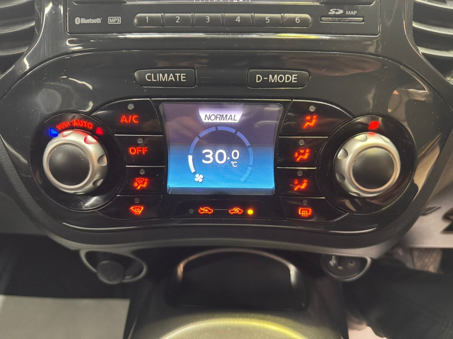 Used Nissan Juke 2011 for sale - 77749827: Photo 45