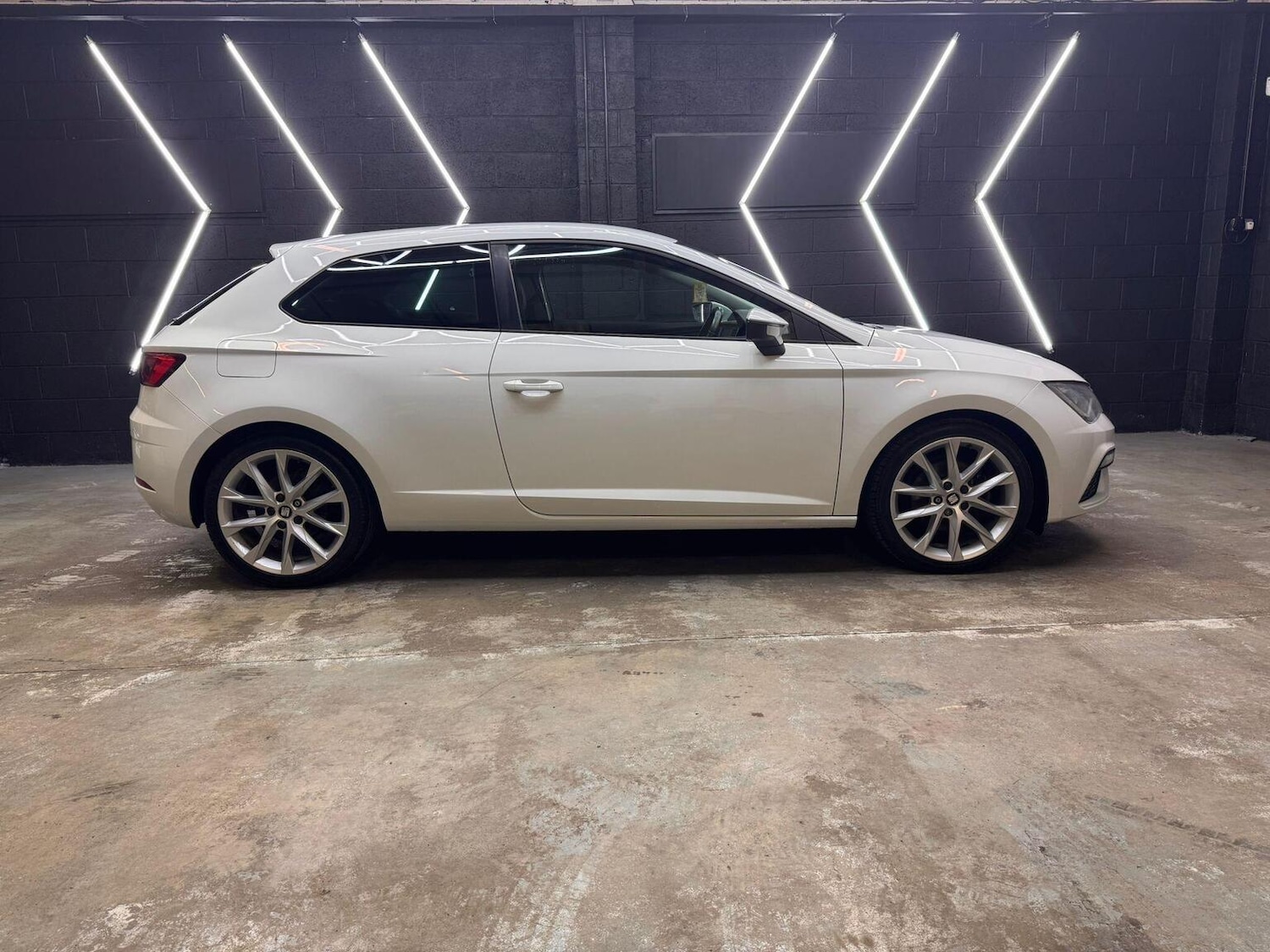 Used SEAT Leon 2017 for sale - 77207192: Photo 29