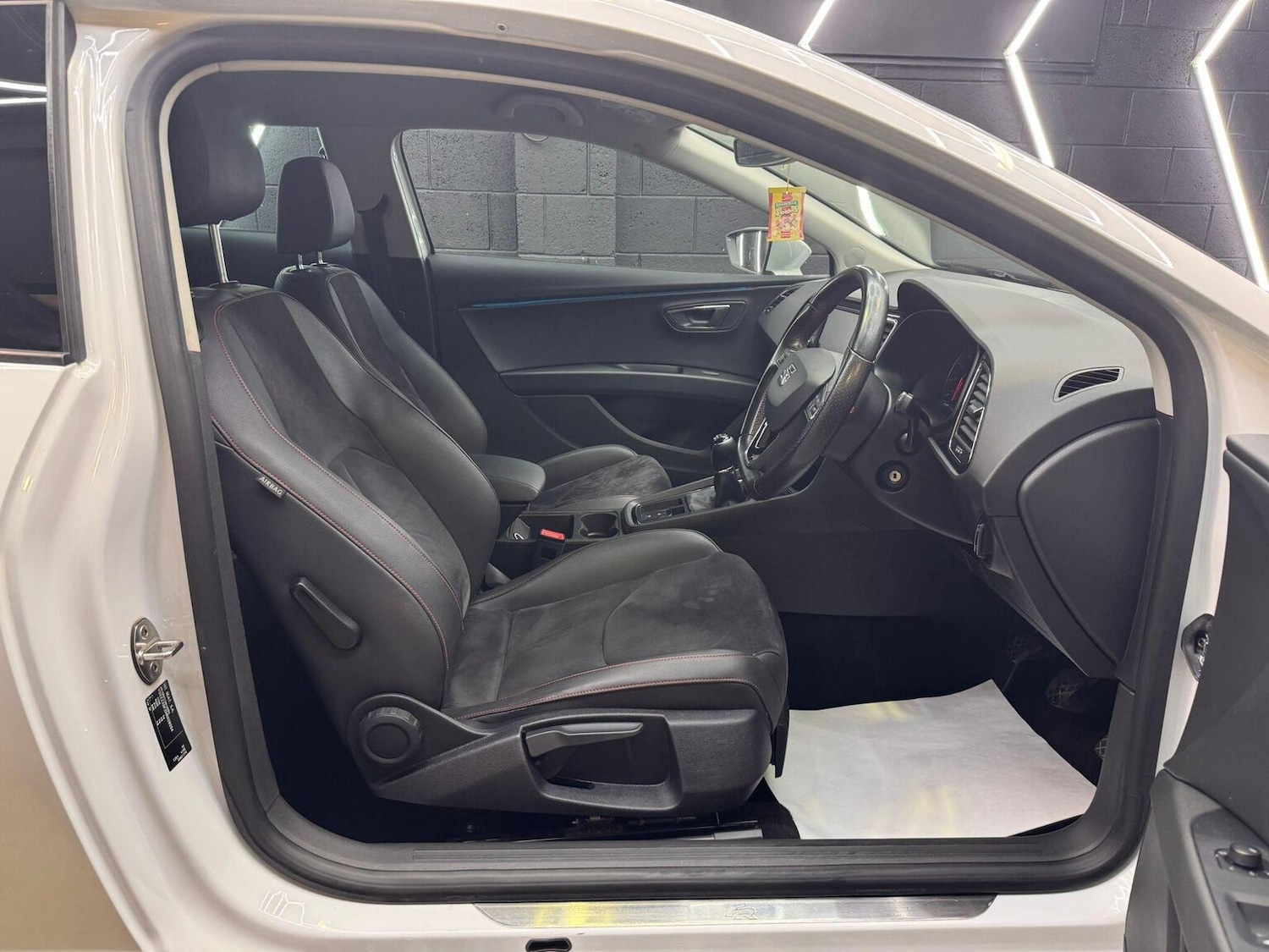 Used SEAT Leon 2017 for sale - 77207192: Photo 32