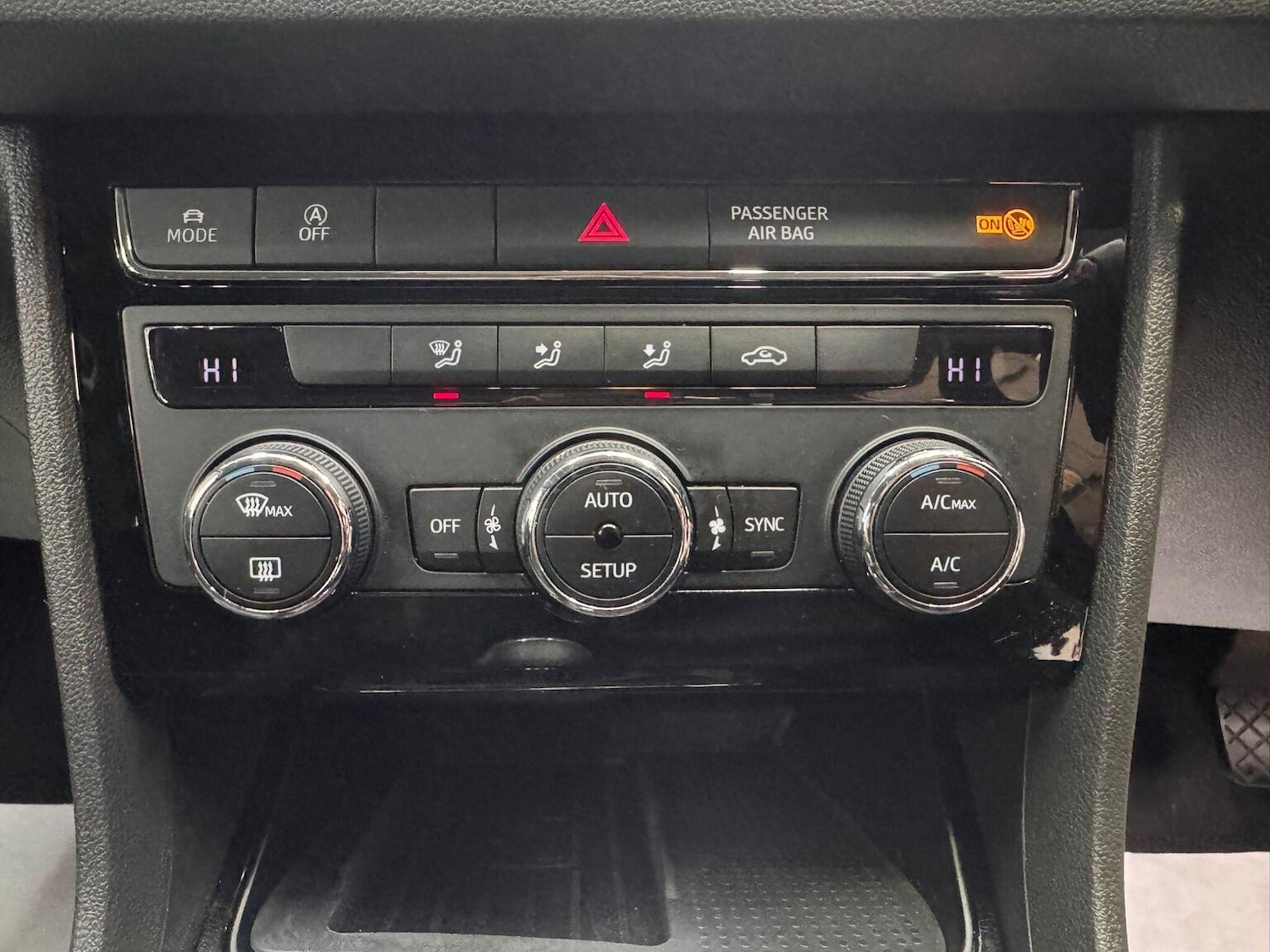 Used SEAT Leon 2017 for sale - 77207192: Photo 42