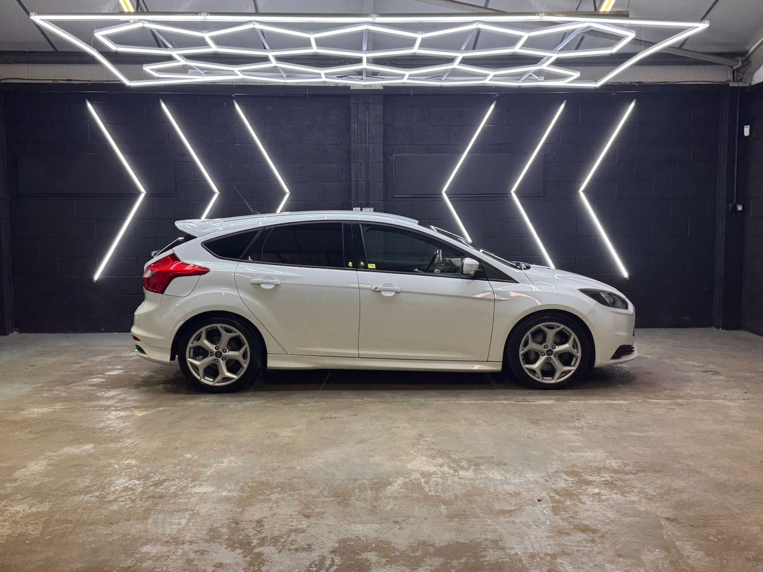 Used Ford Focus 2014 for sale - 77609876: Photo 27