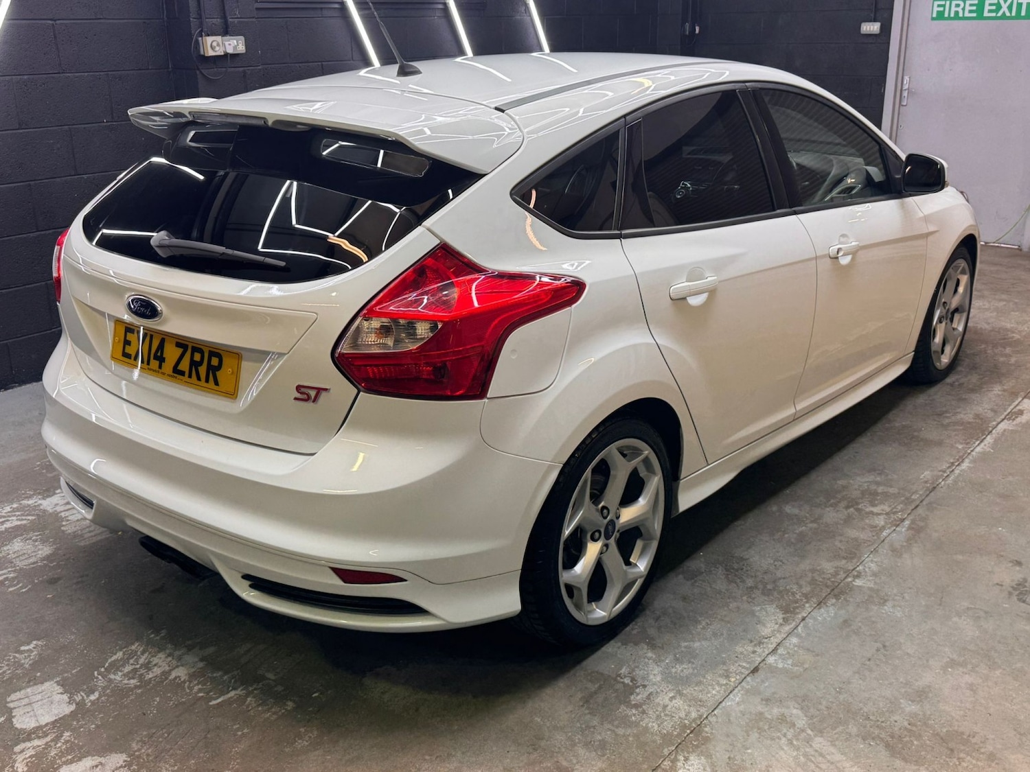 Used Ford Focus 2014 for sale - 77609876: Photo 28