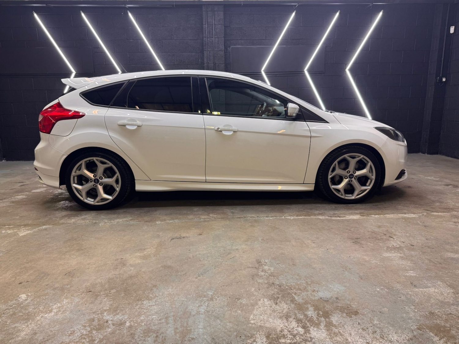 Used Ford Focus 2014 for sale - 77609876: Photo 30