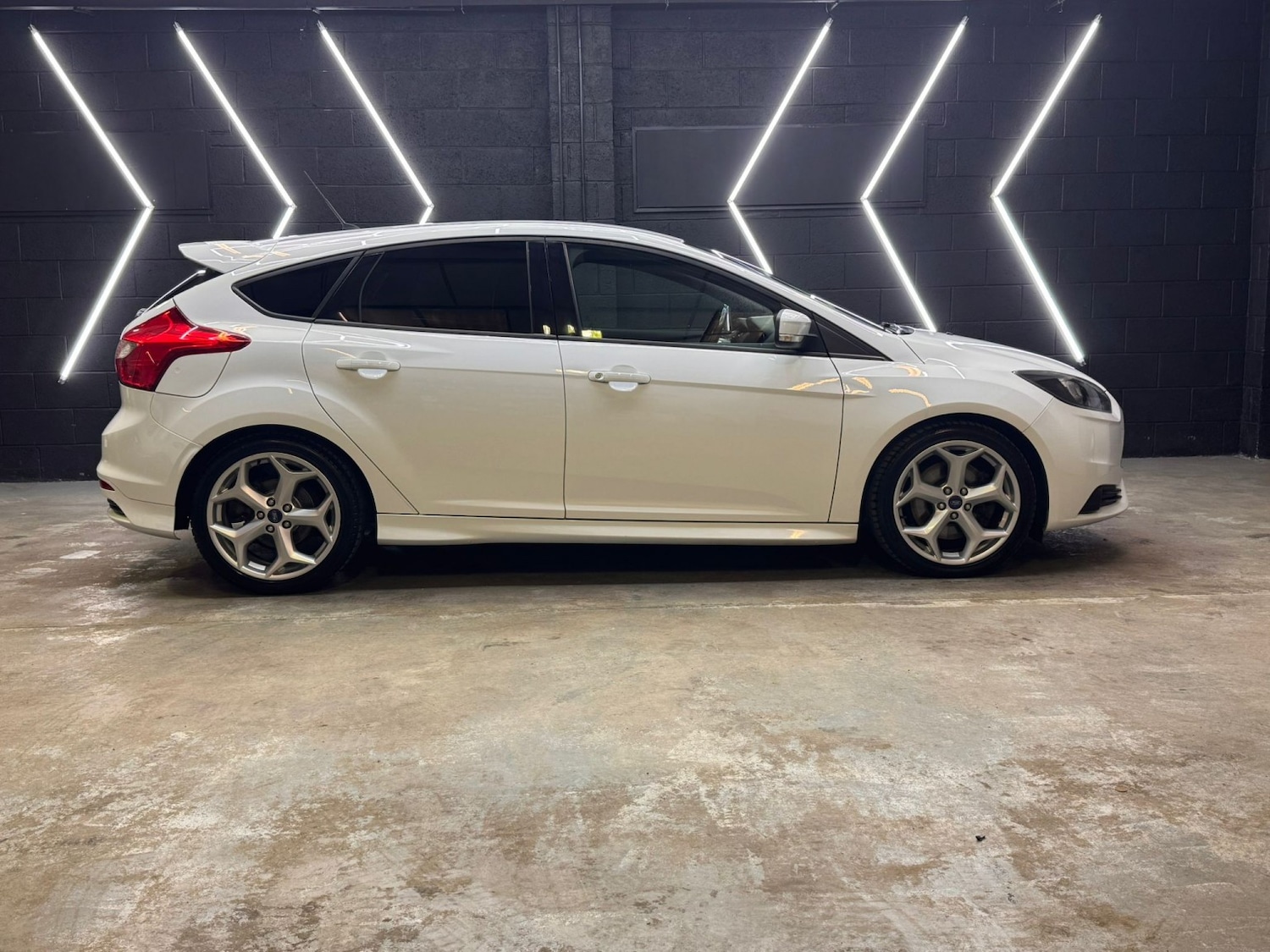 Used Ford Focus 2014 for sale - 77609876: Photo 31