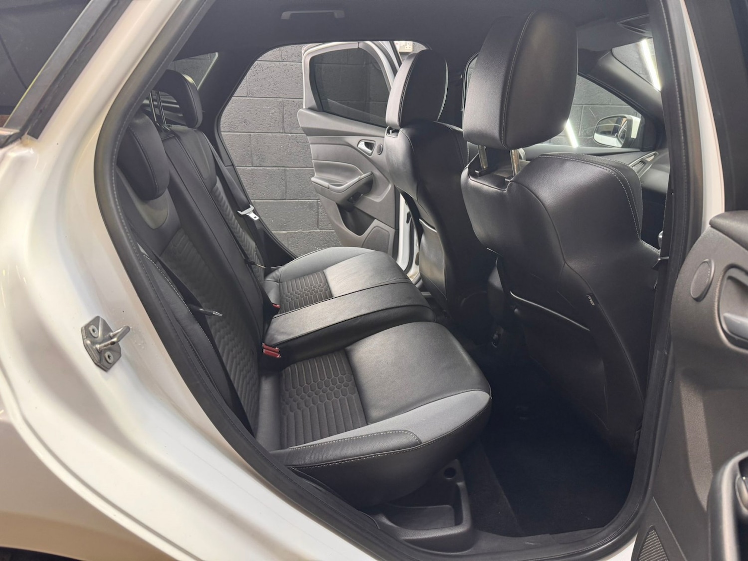 Used Ford Focus 2014 for sale - 77609876: Photo 45