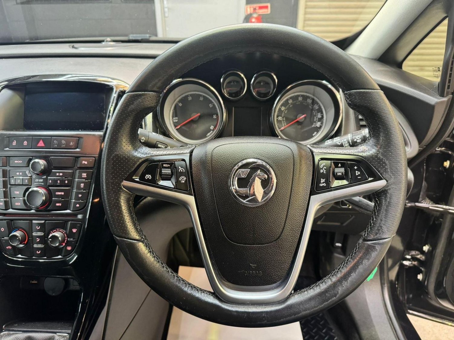 Used Vauxhall Astra GTC 2016 for sale - 76725753: Photo 28