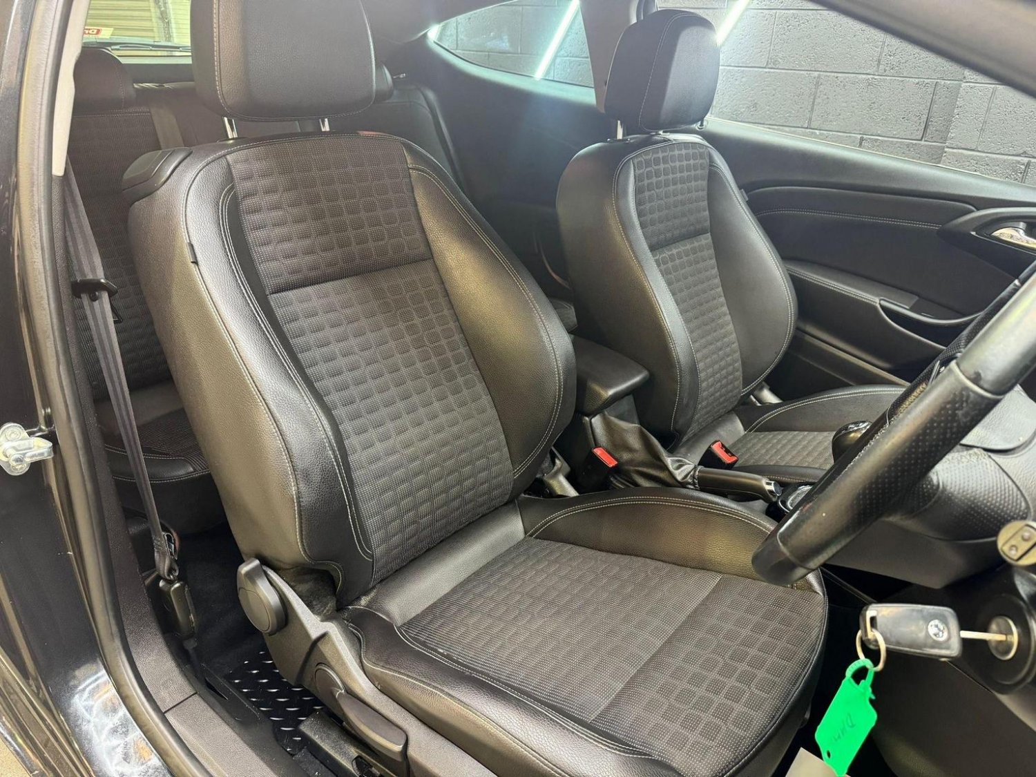 Used Vauxhall Astra GTC 2016 for sale - 76725753: Photo 29