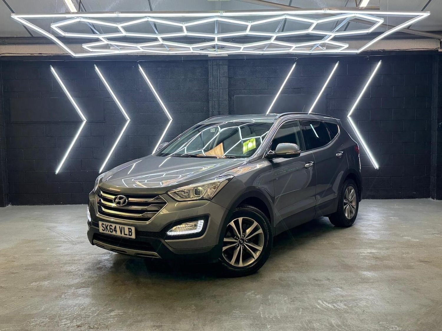 Used Hyundai Santa Fe 2014 for sale - 76725755: Photo 1