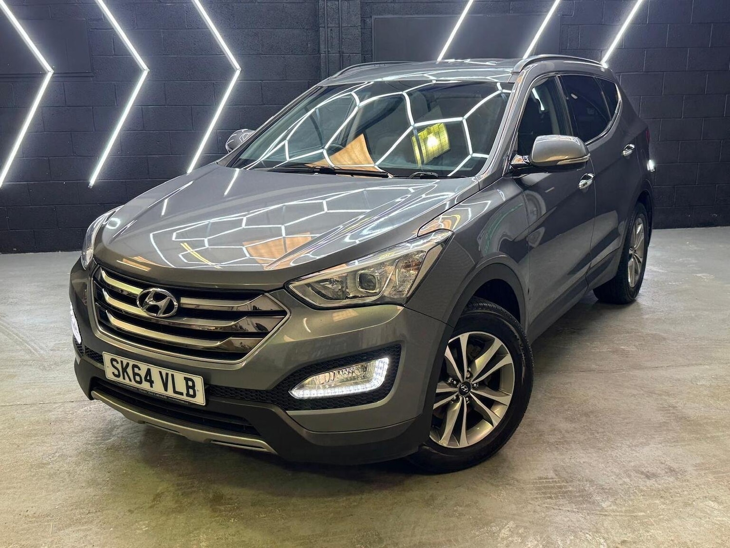 Used Hyundai Santa Fe 2014 for sale - 76725755: Photo 12