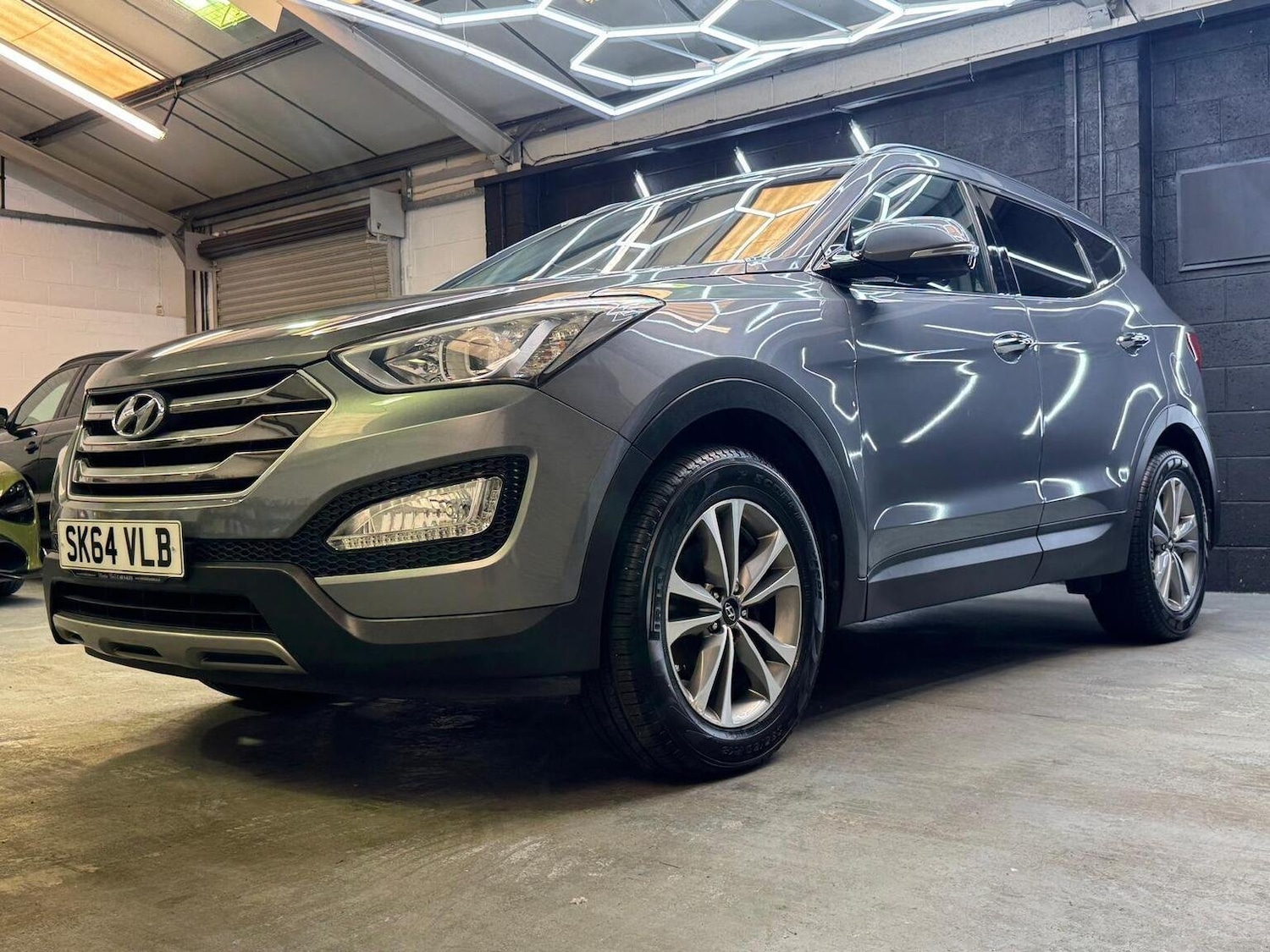 Used Hyundai Santa Fe 2014 for sale - 76725755: Photo 18