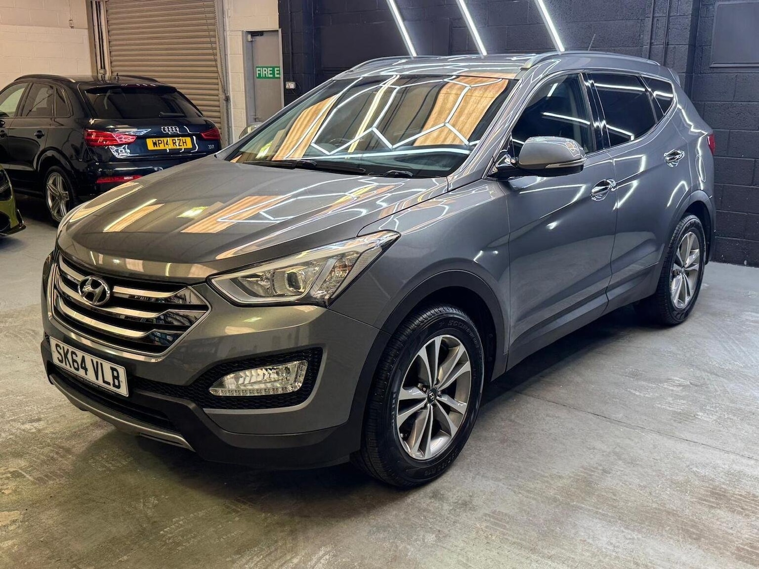 Used Hyundai Santa Fe 2014 for sale - 76725755: Photo 23