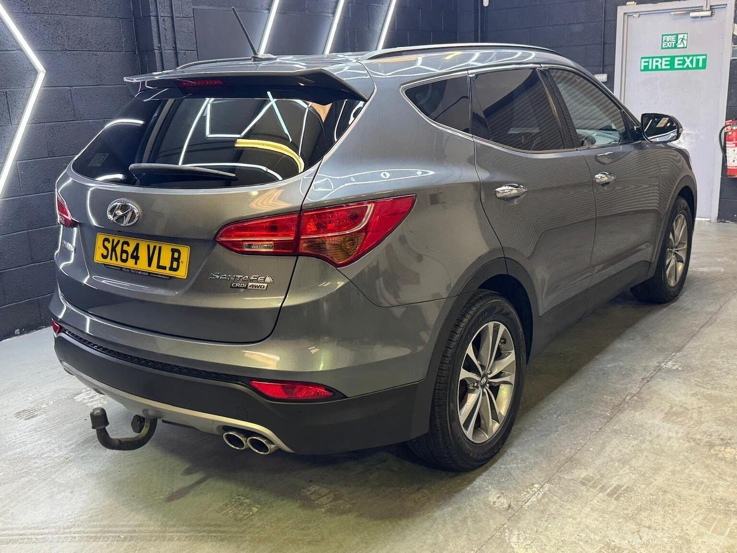 Used Hyundai Santa Fe 2014 for sale - 76725755: Photo 27