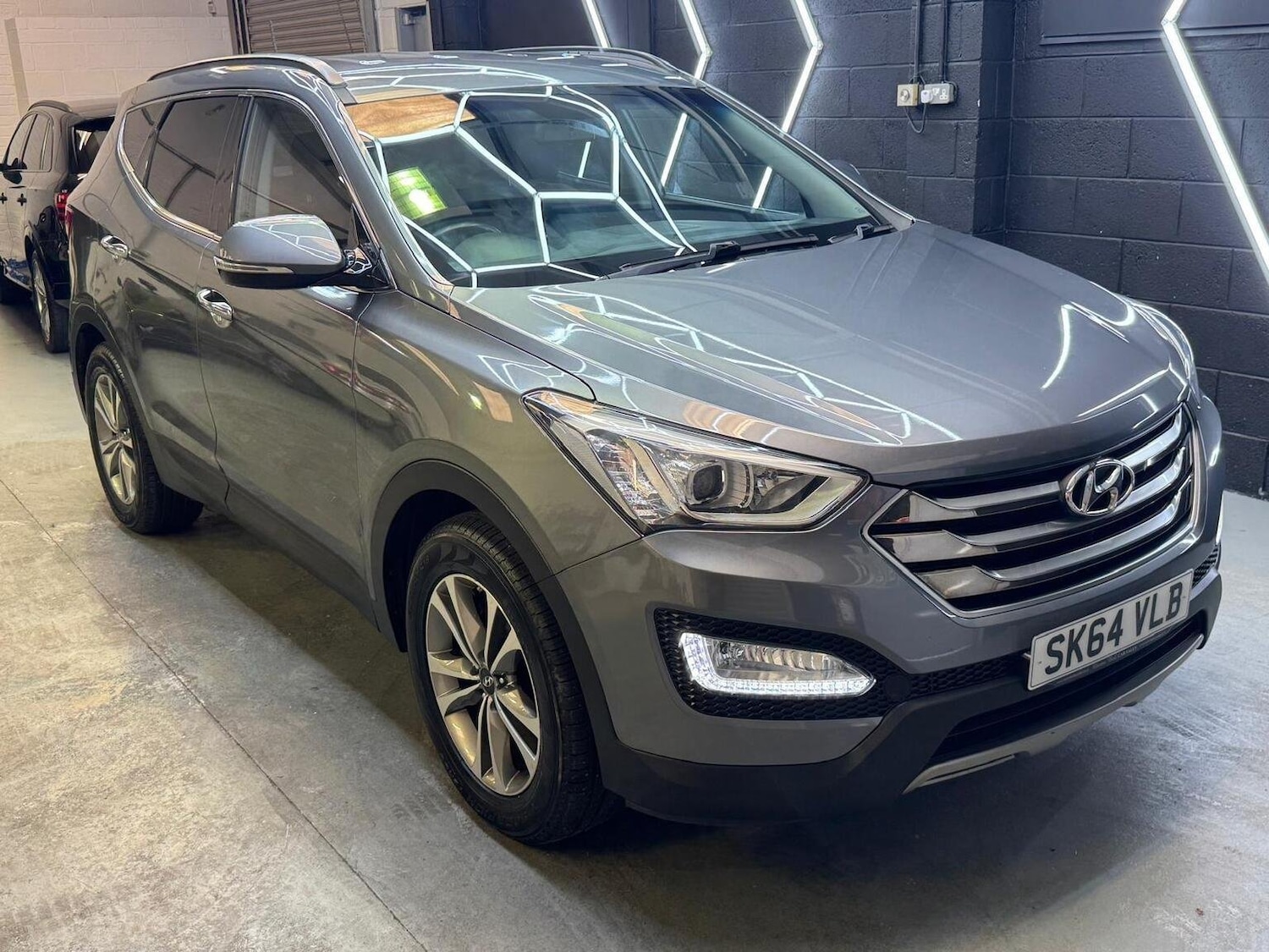 Used Hyundai Santa Fe 2014 for sale - 76725755: Photo 30