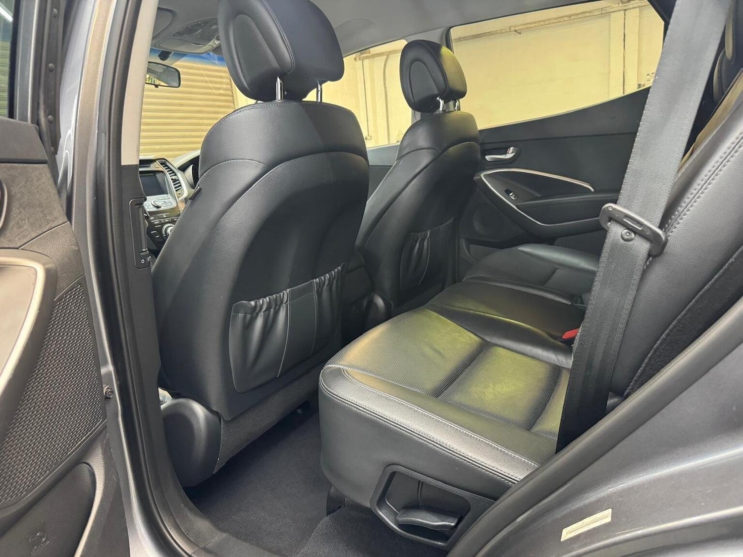 Used Hyundai Santa Fe 2014 for sale - 76725755: Photo 47