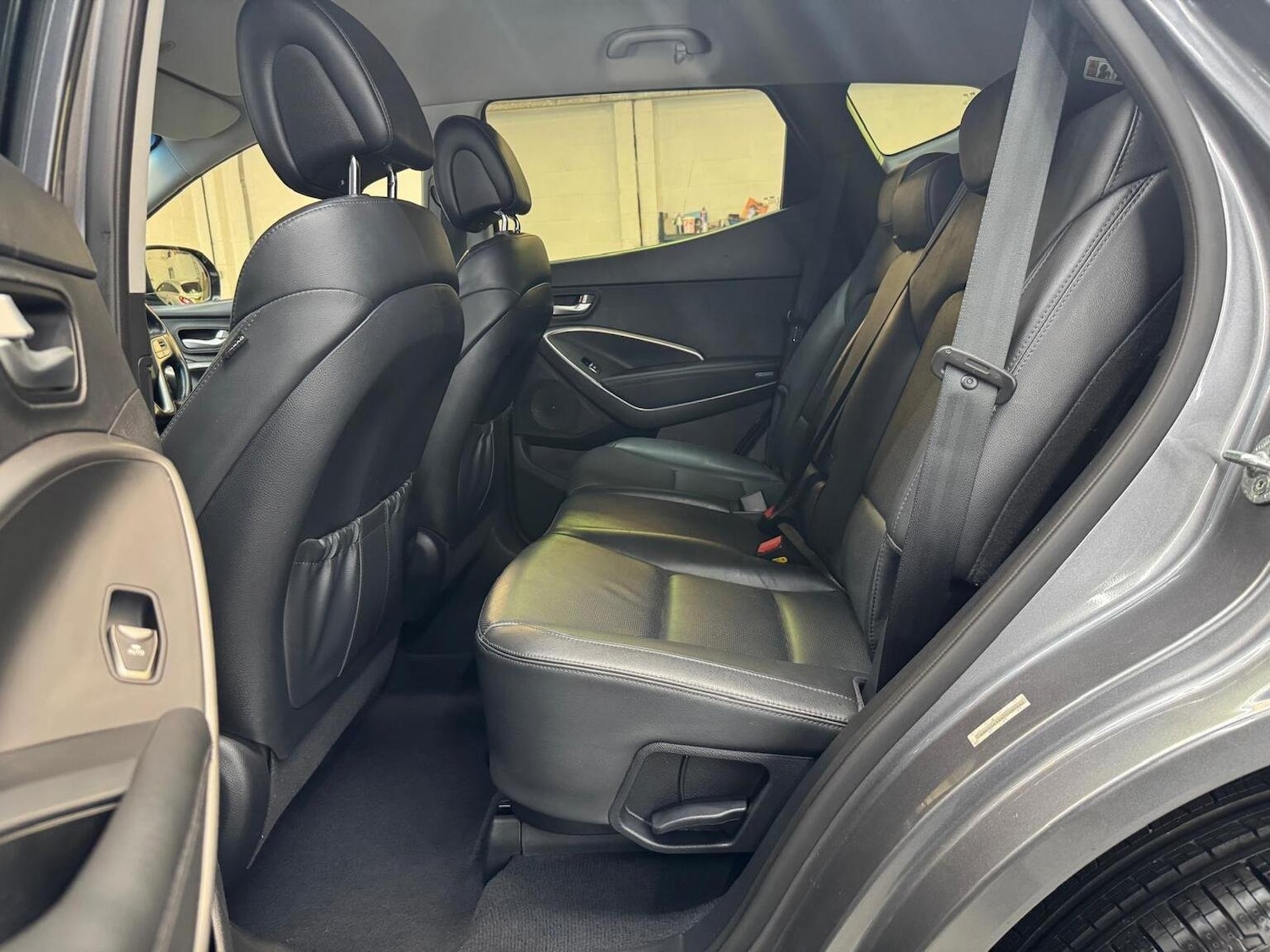 Used Hyundai Santa Fe 2014 for sale - 76725755: Photo 48