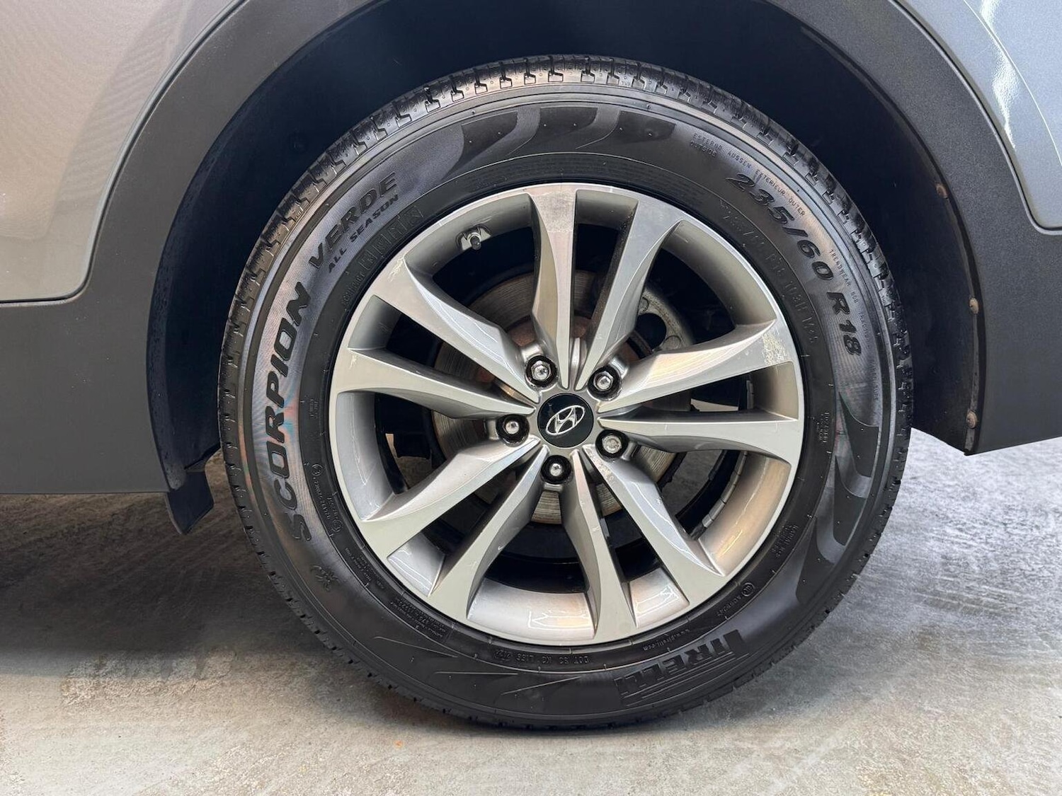 Used Hyundai Santa Fe 2014 for sale - 76725755: Photo 54