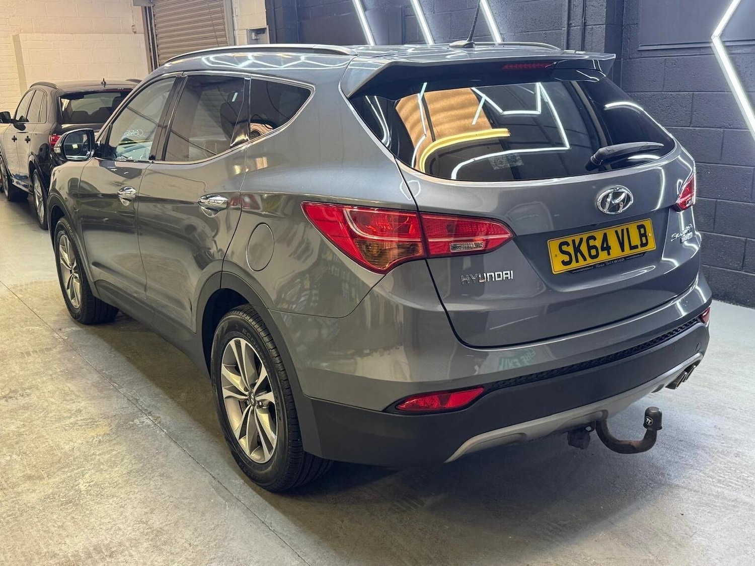 Used Hyundai Santa Fe 2014 for sale - 76725755: Photo 8