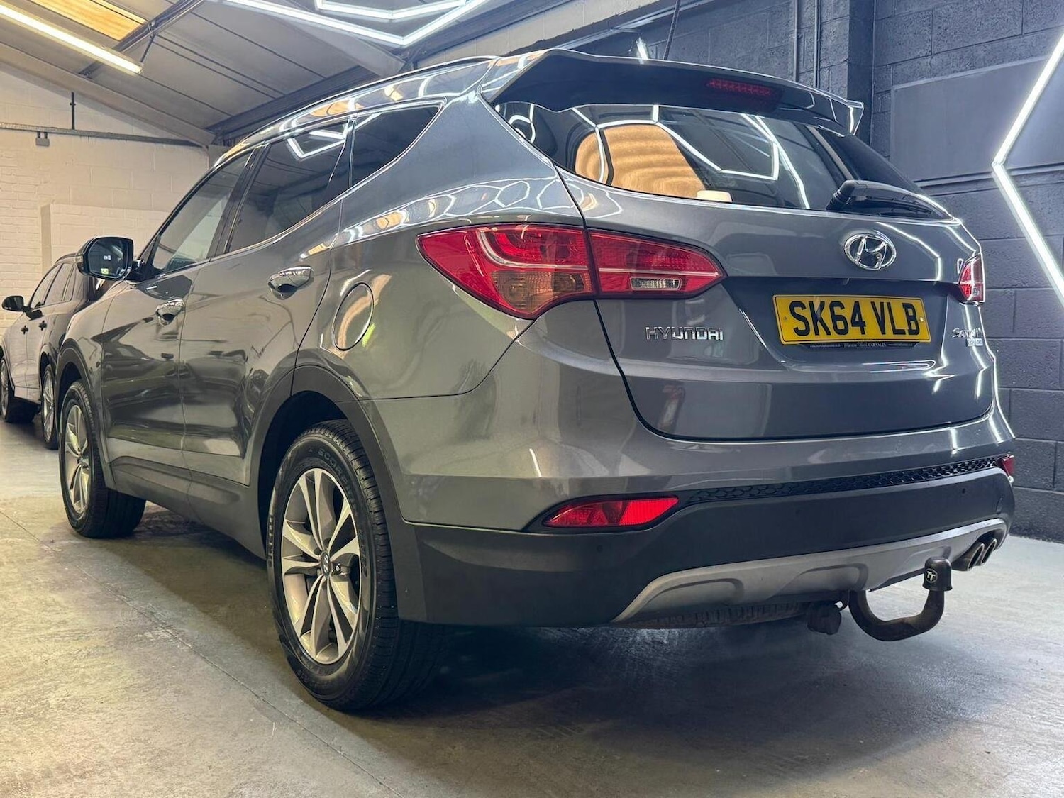 Used Hyundai Santa Fe 2014 for sale - 76725755: Photo 9