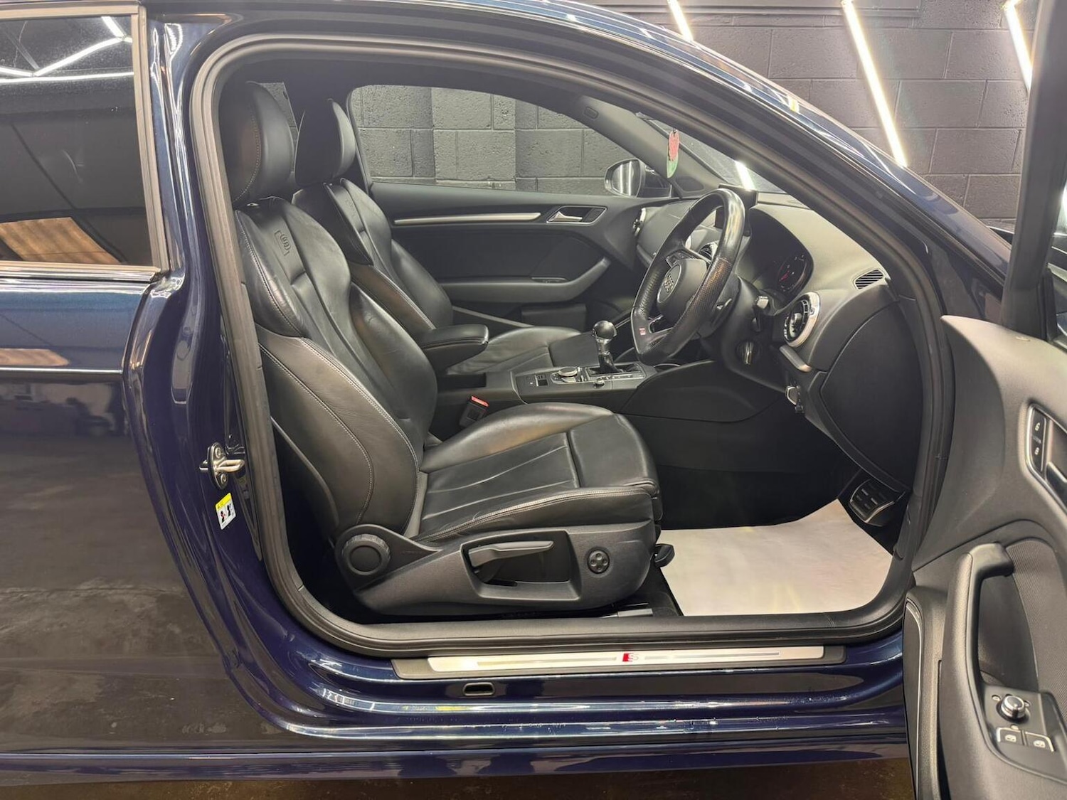 Used Audi A3 2017 for sale - 77418624: Photo 32