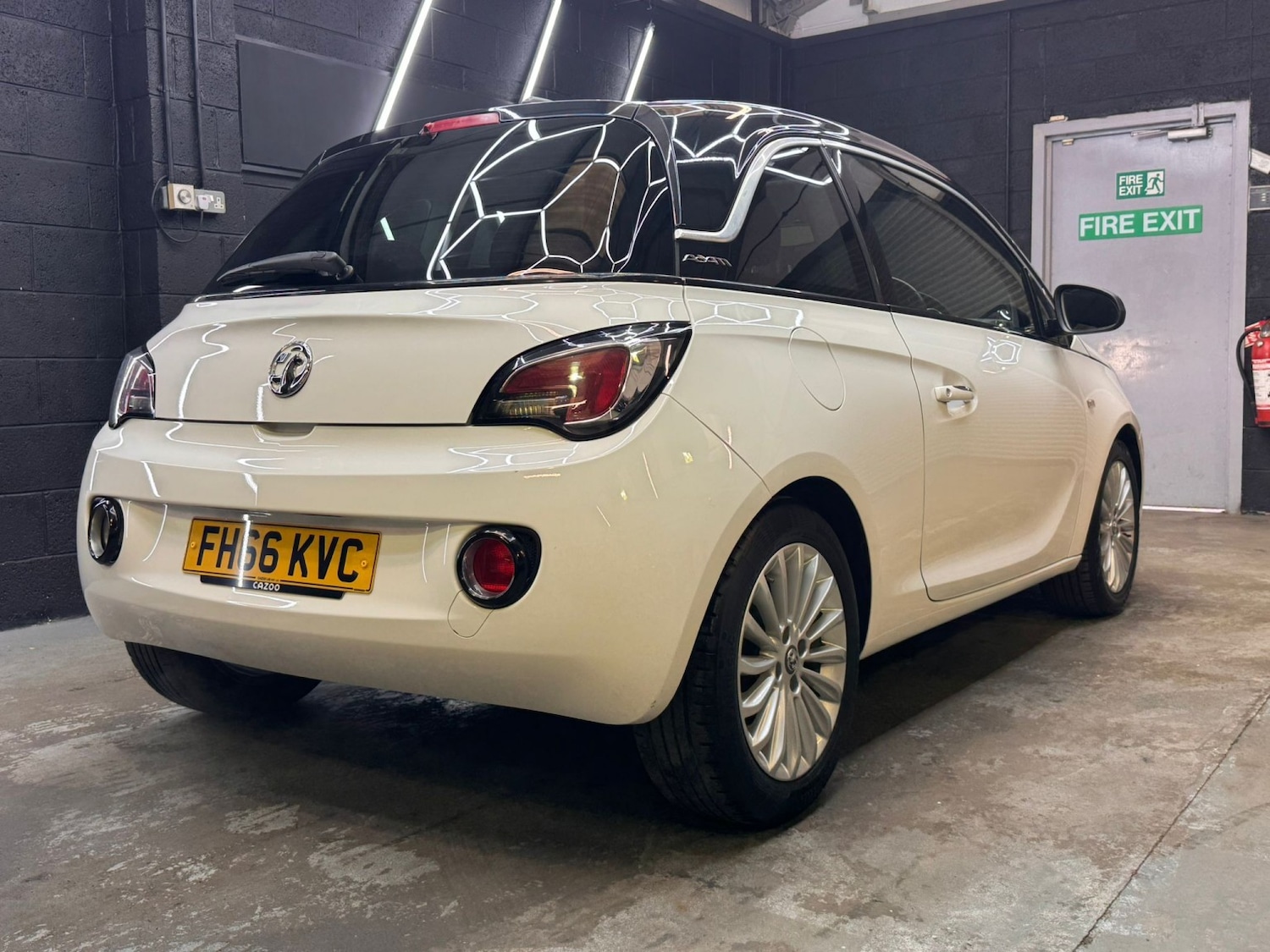 Used Vauxhall ADAM 2017 for sale - 77830151: Photo 24