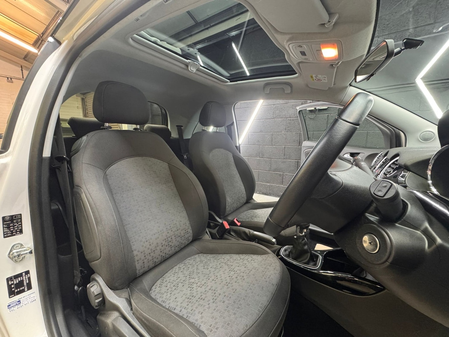 Used Vauxhall ADAM 2017 for sale - 77830151: Photo 32