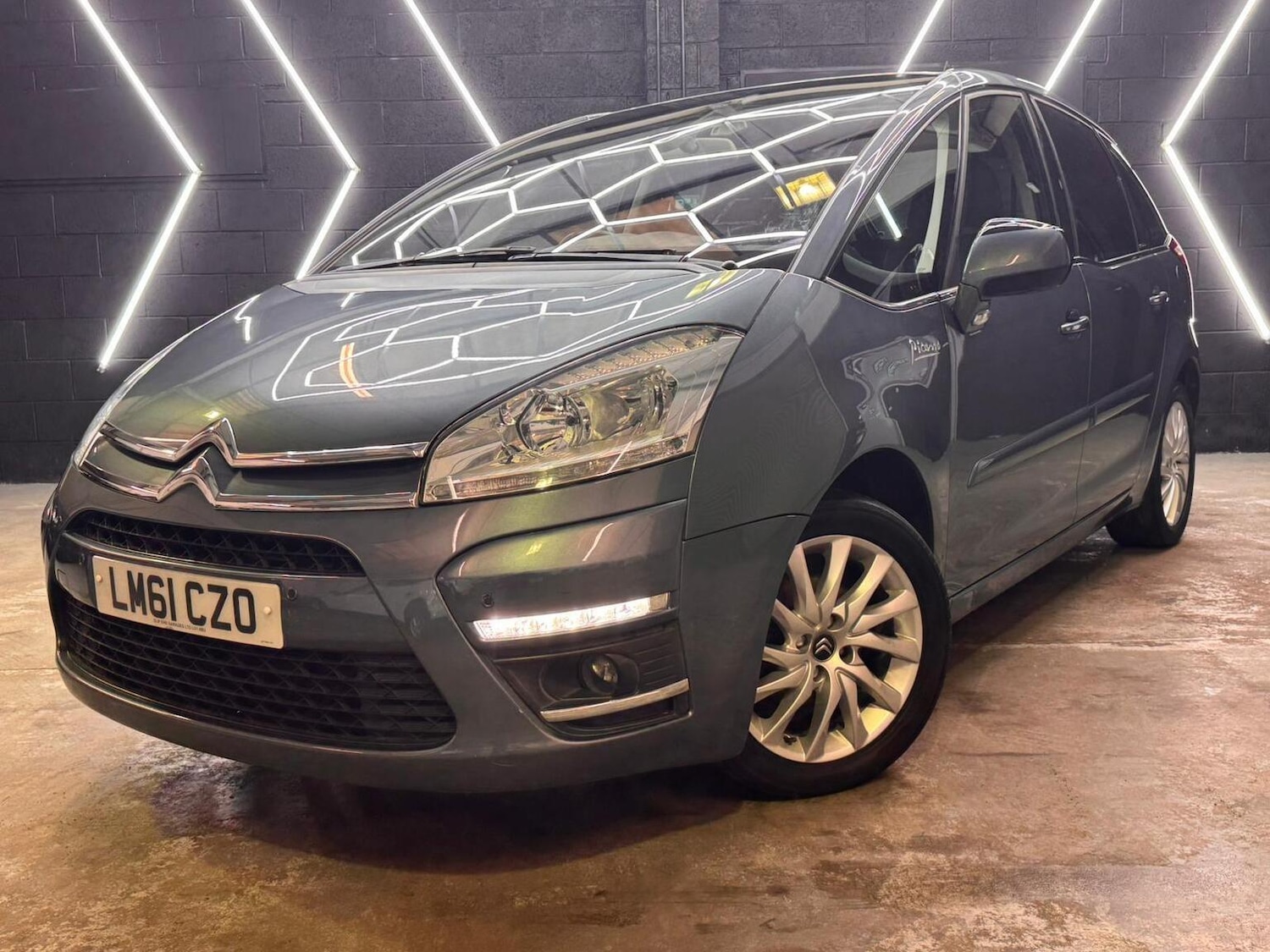 Used Citroen C4 Picasso 2011 for sale - 77474866: Photo 13