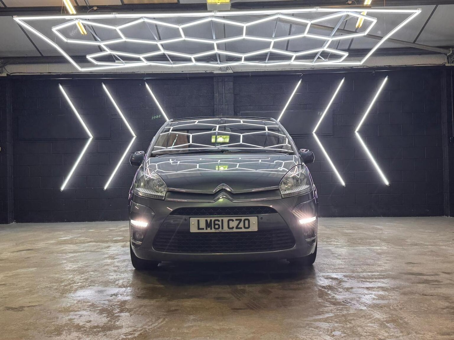 Used Citroen C4 Picasso 2011 for sale - 77474866: Photo 15