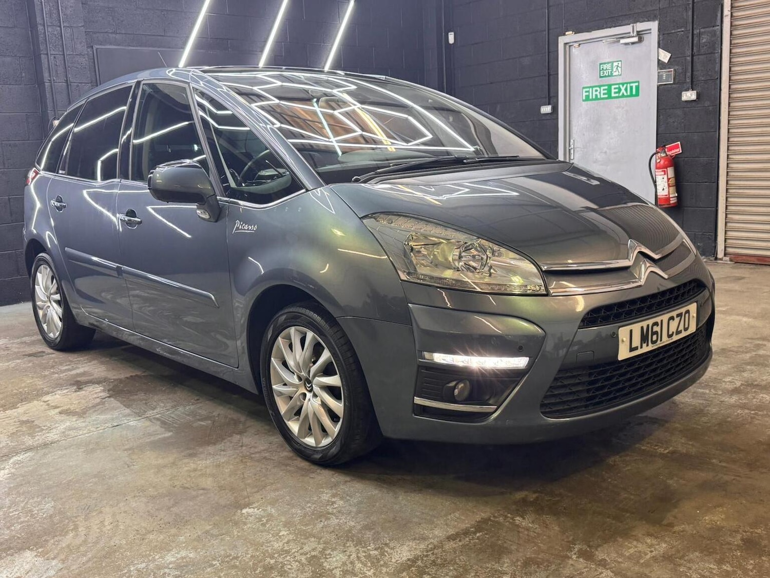 Used Citroen C4 Picasso 2011 for sale - 77474866: Photo 20