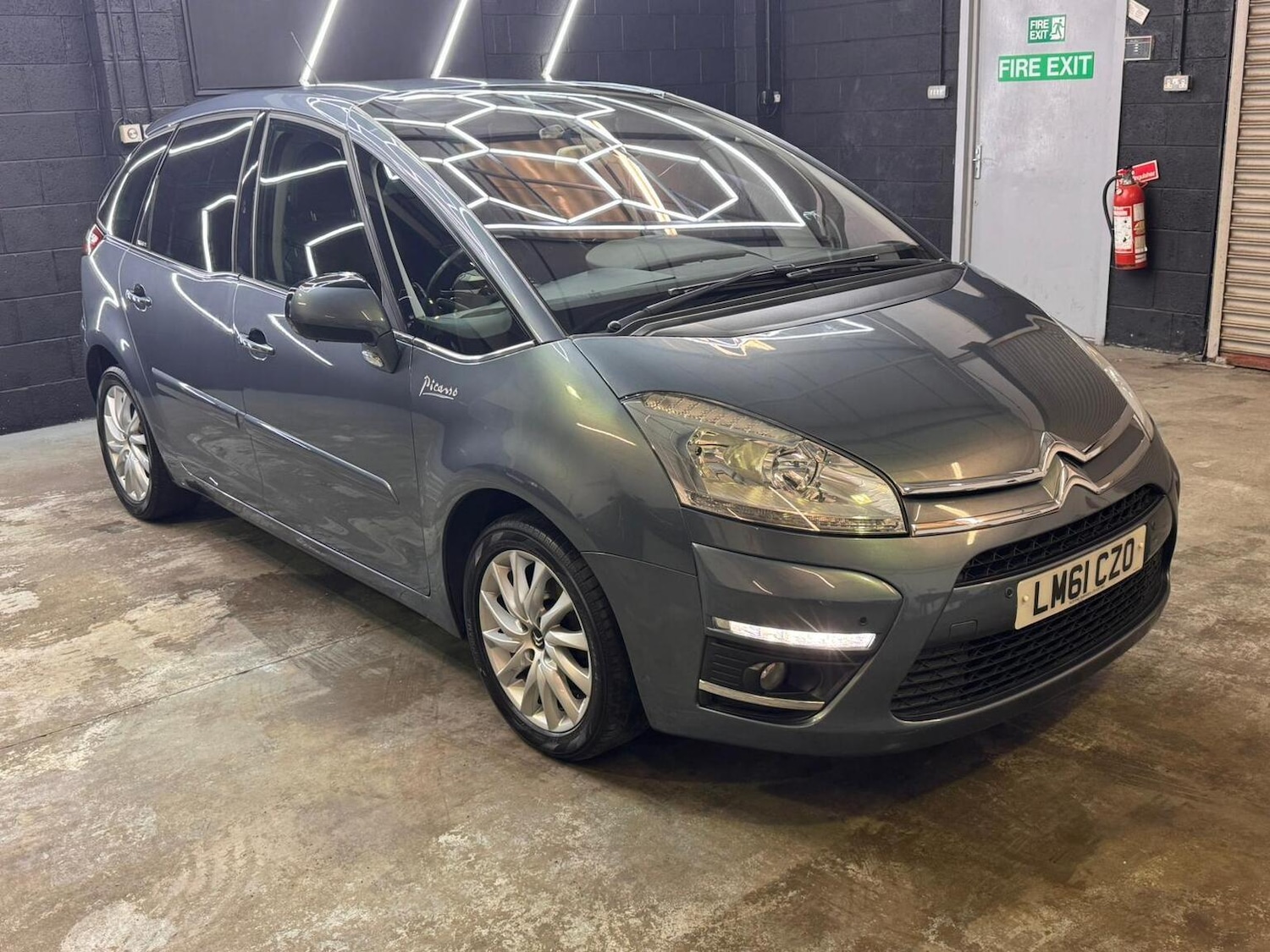 Used Citroen C4 Picasso 2011 for sale - 77474866: Photo 23