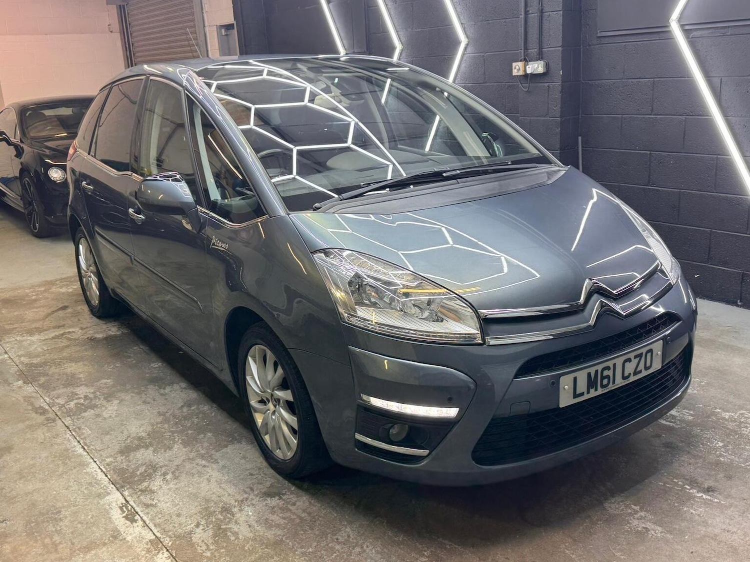 Used Citroen C4 Picasso 2011 for sale - 77474866: Photo 31