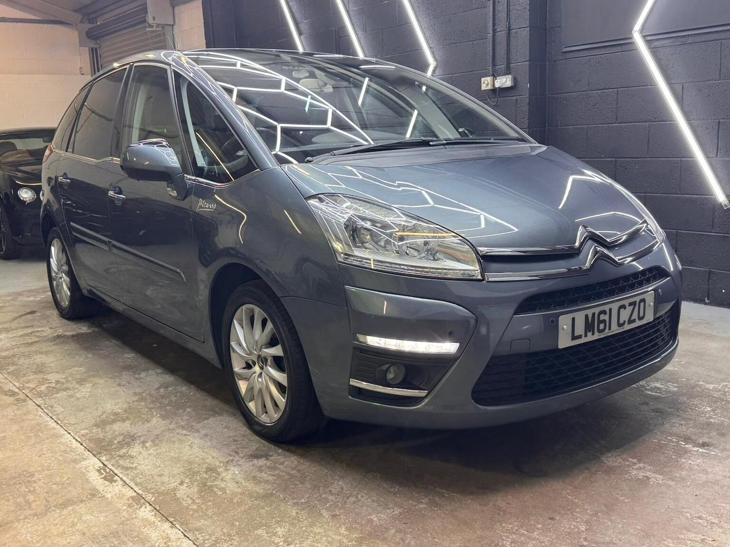 Used Citroen C4 Picasso 2011 for sale - 77474866: Photo 32