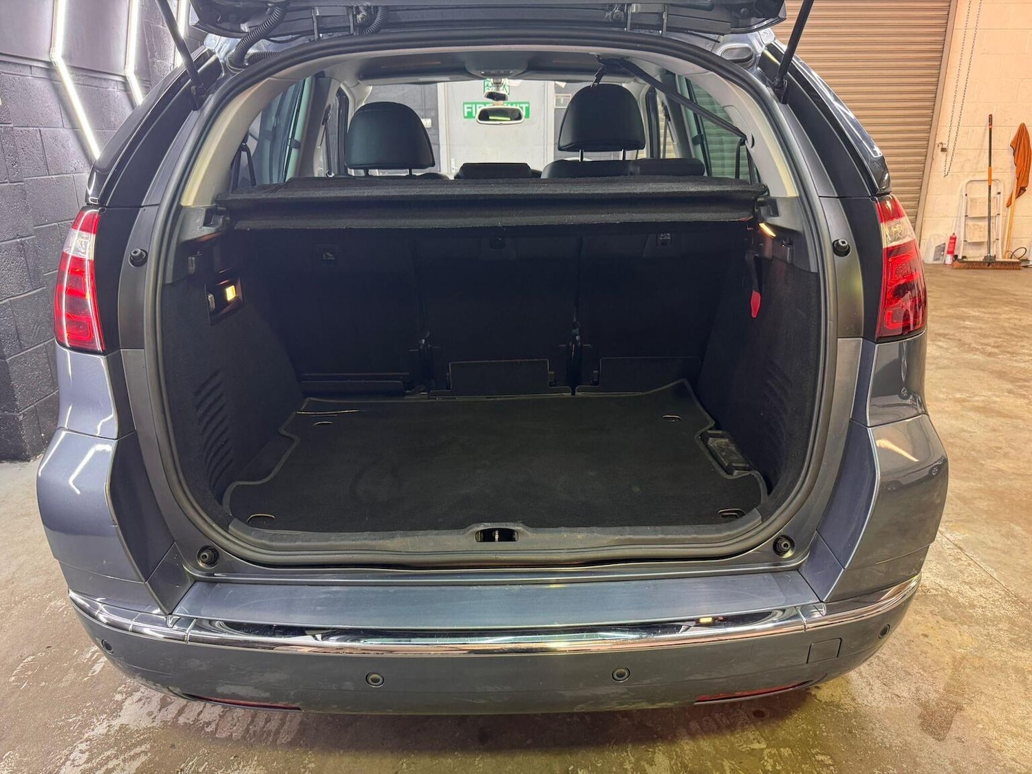 Used Citroen C4 Picasso 2011 for sale - 77474866: Photo 51