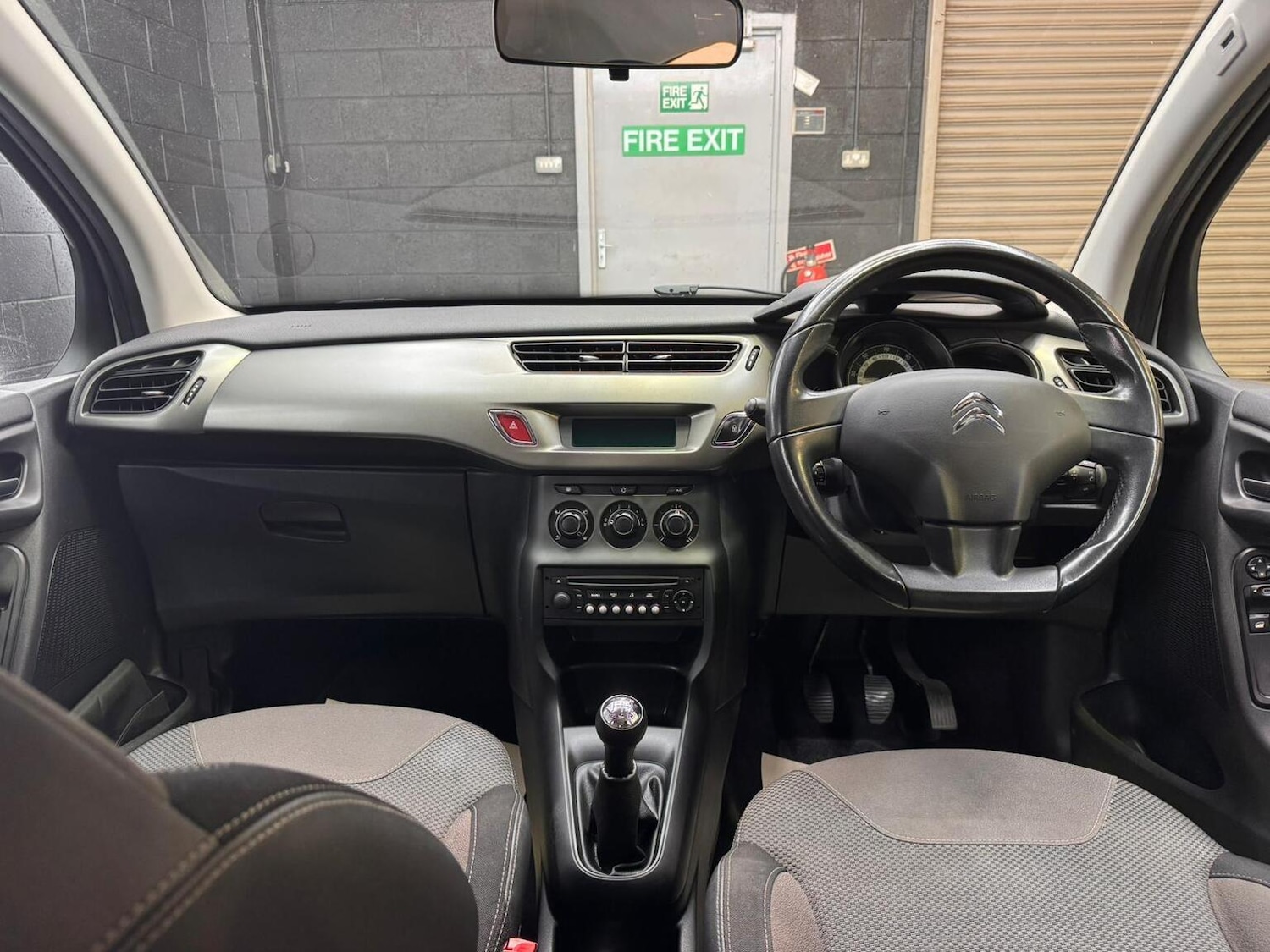 Used Citroen C3 2014 for sale - 76725668: Photo 32