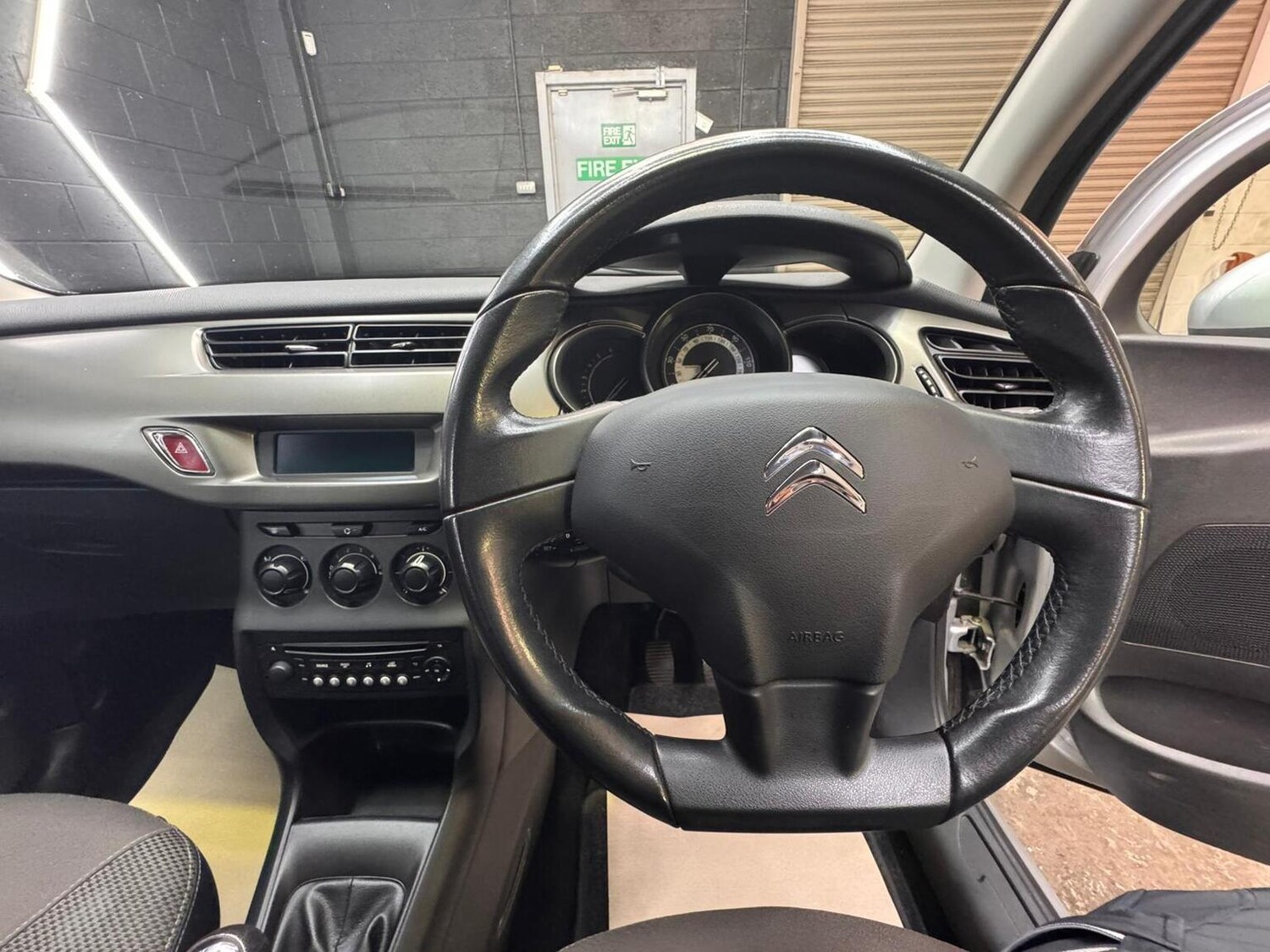 Used Citroen C3 2014 for sale - 76725668: Photo 34