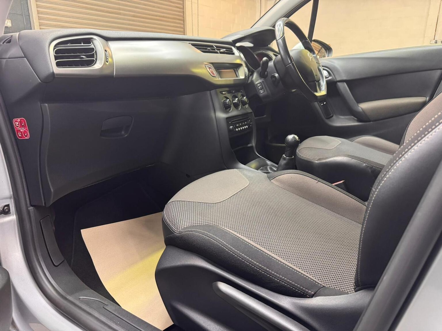 Used Citroen C3 2014 for sale - 76725668: Photo 40