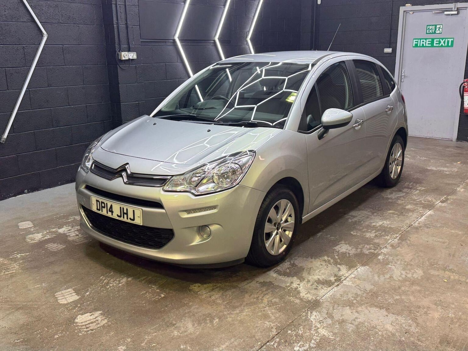 Used Citroen C3 2014 for sale - 76725668: Photo 5