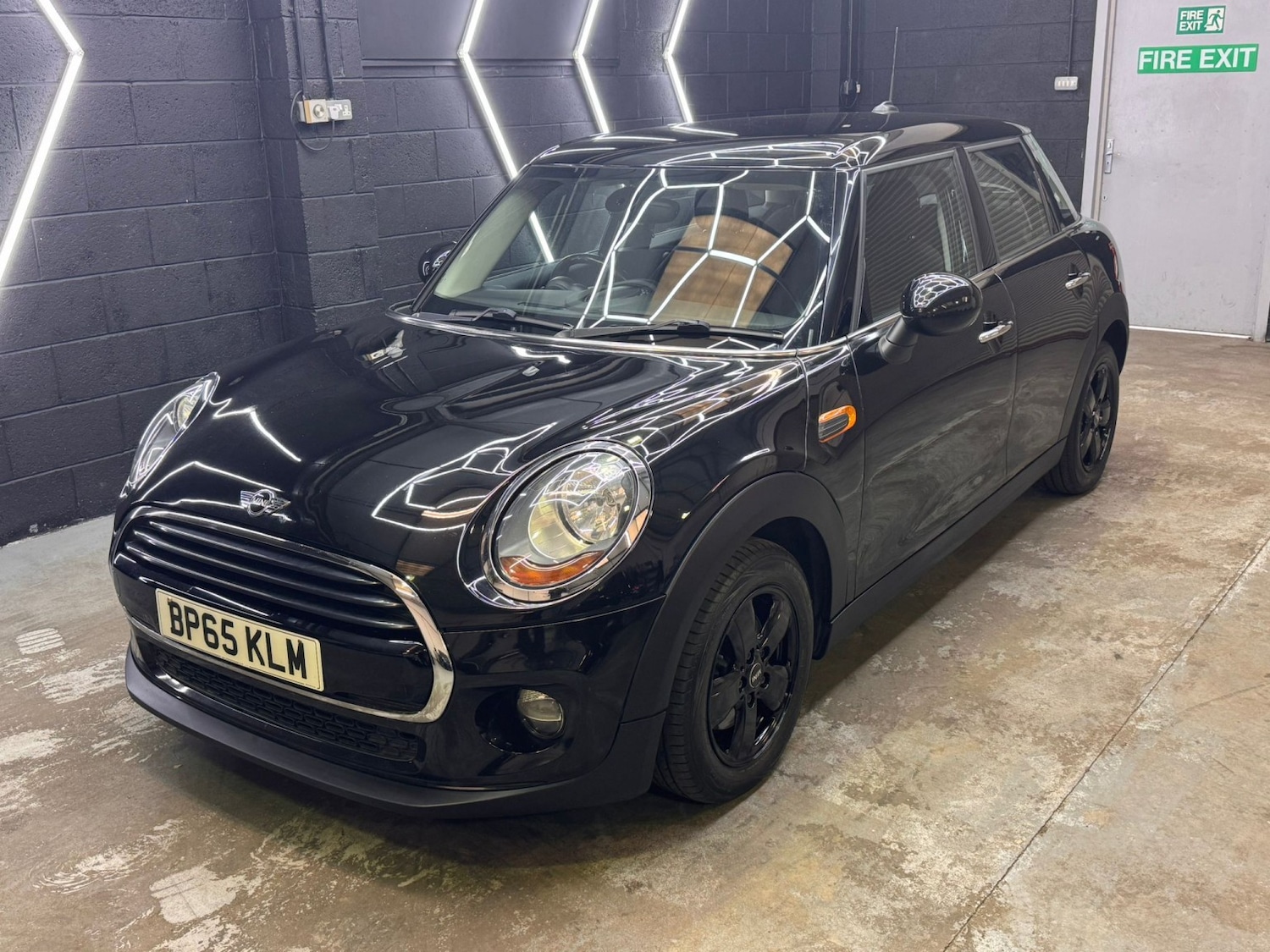Used MINI Hatch 2016 for sale - 77906688: Photo 5