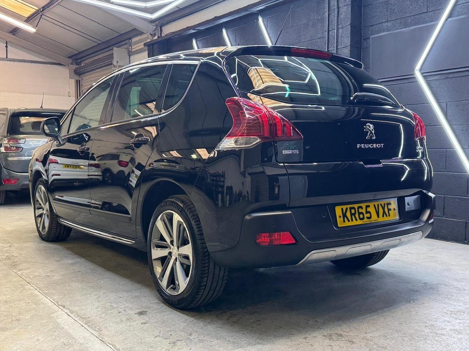 Used Peugeot 3008 2016 for sale - 76725750: Photo 10