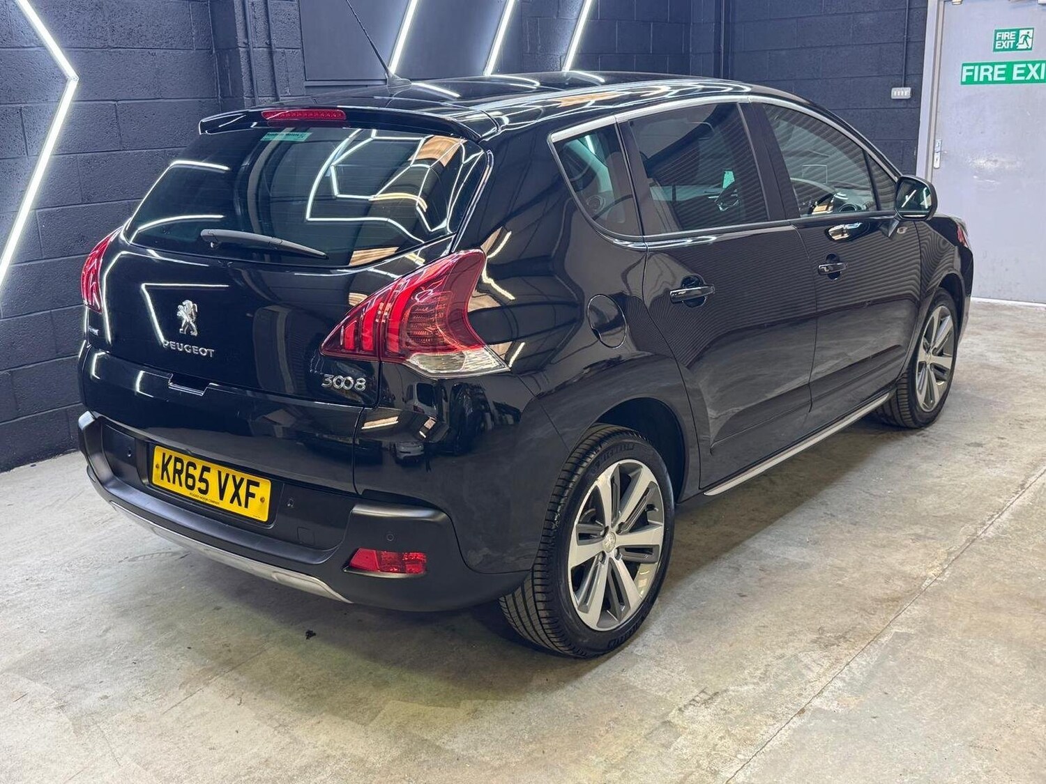 Used Peugeot 3008 2016 for sale - 76725750: Photo 25